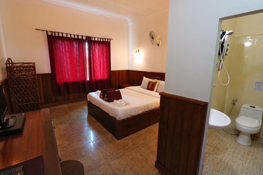 Firefly Guesthouse - The Berlin Angkor Siem Reap Eksteriør billede